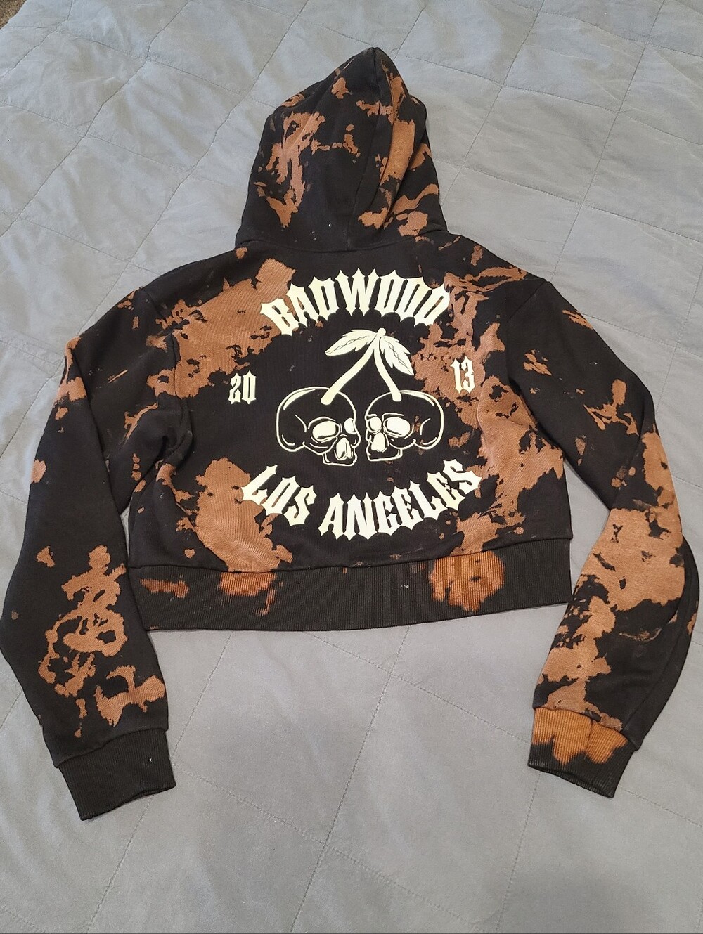 Badwood Los Angeles Black Tie Dye Cherry Skull Cropped Zip Up Hoodie Size M
